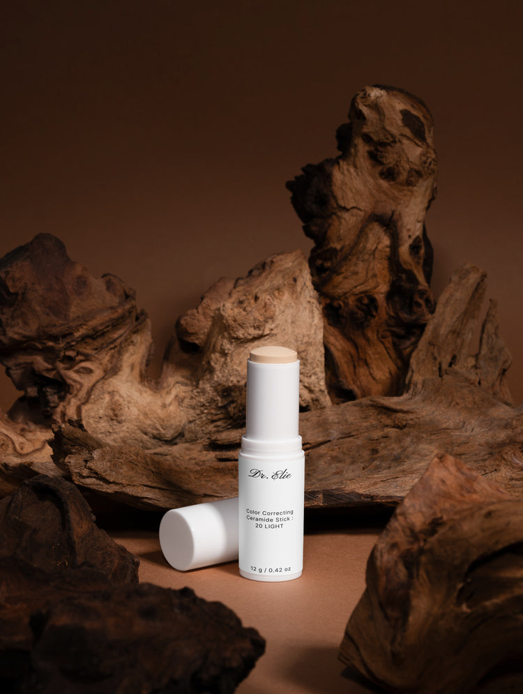 Color Correcting Ceramide Stick : 20 LIGHT